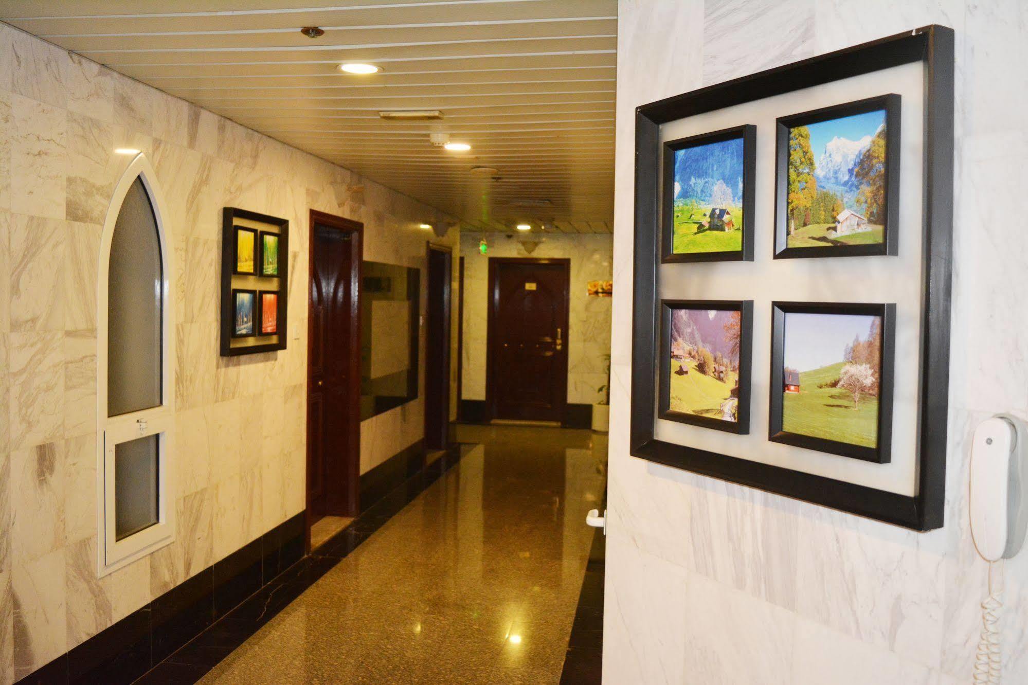 Landmark Plaza Hotel Dubái Exterior foto